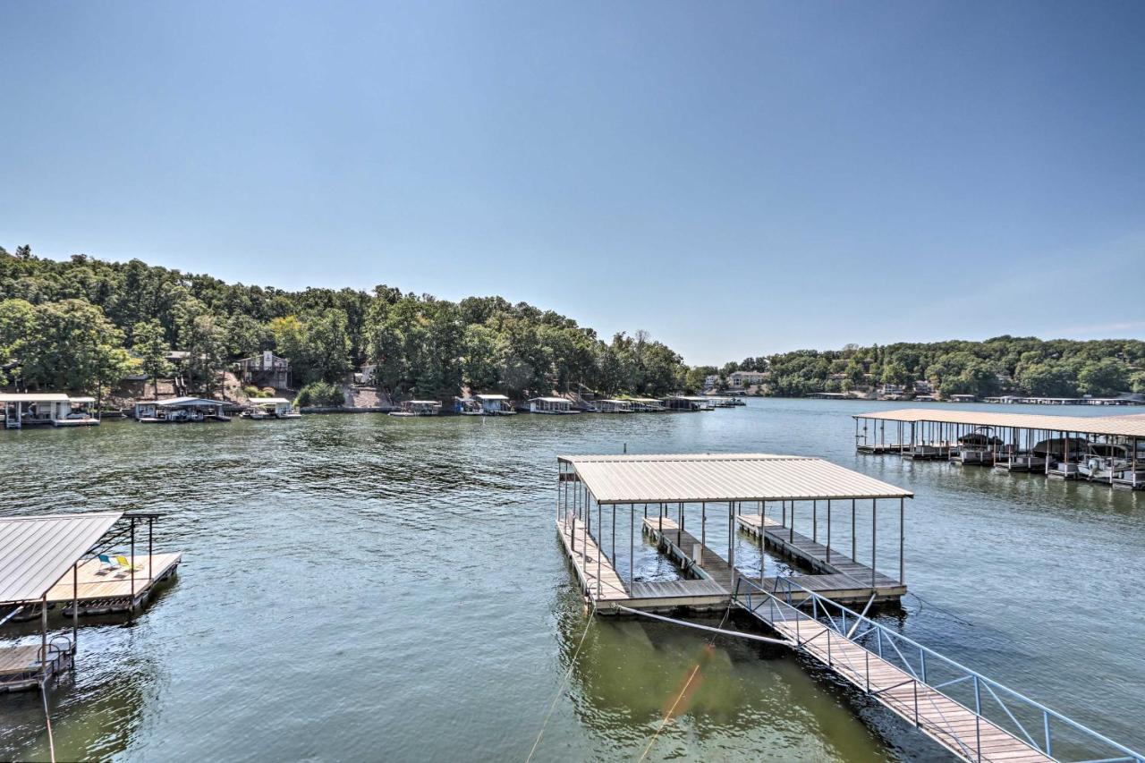 On-The-Water Retreat With Dock Pet Friendly! Villa Lake Ozark Ngoại thất bức ảnh